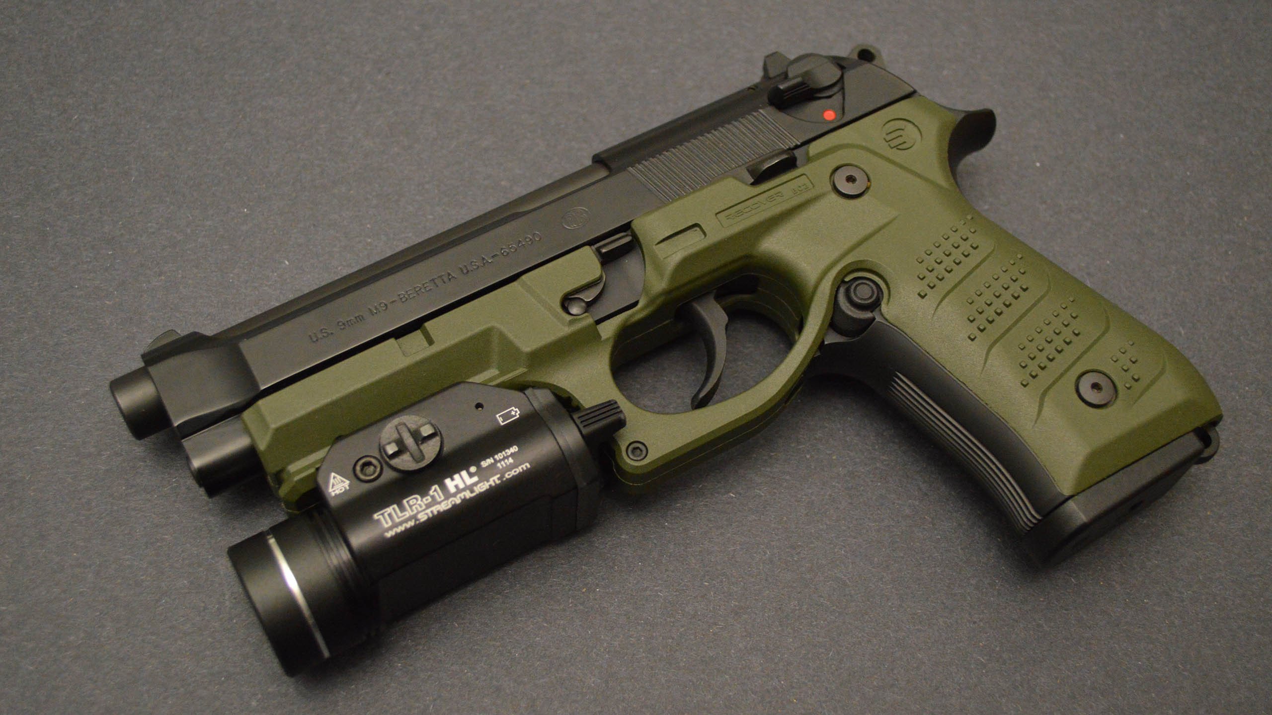 一场横跨十五年的回响,当迈阿密的热浪遇见深圳湾的潮声