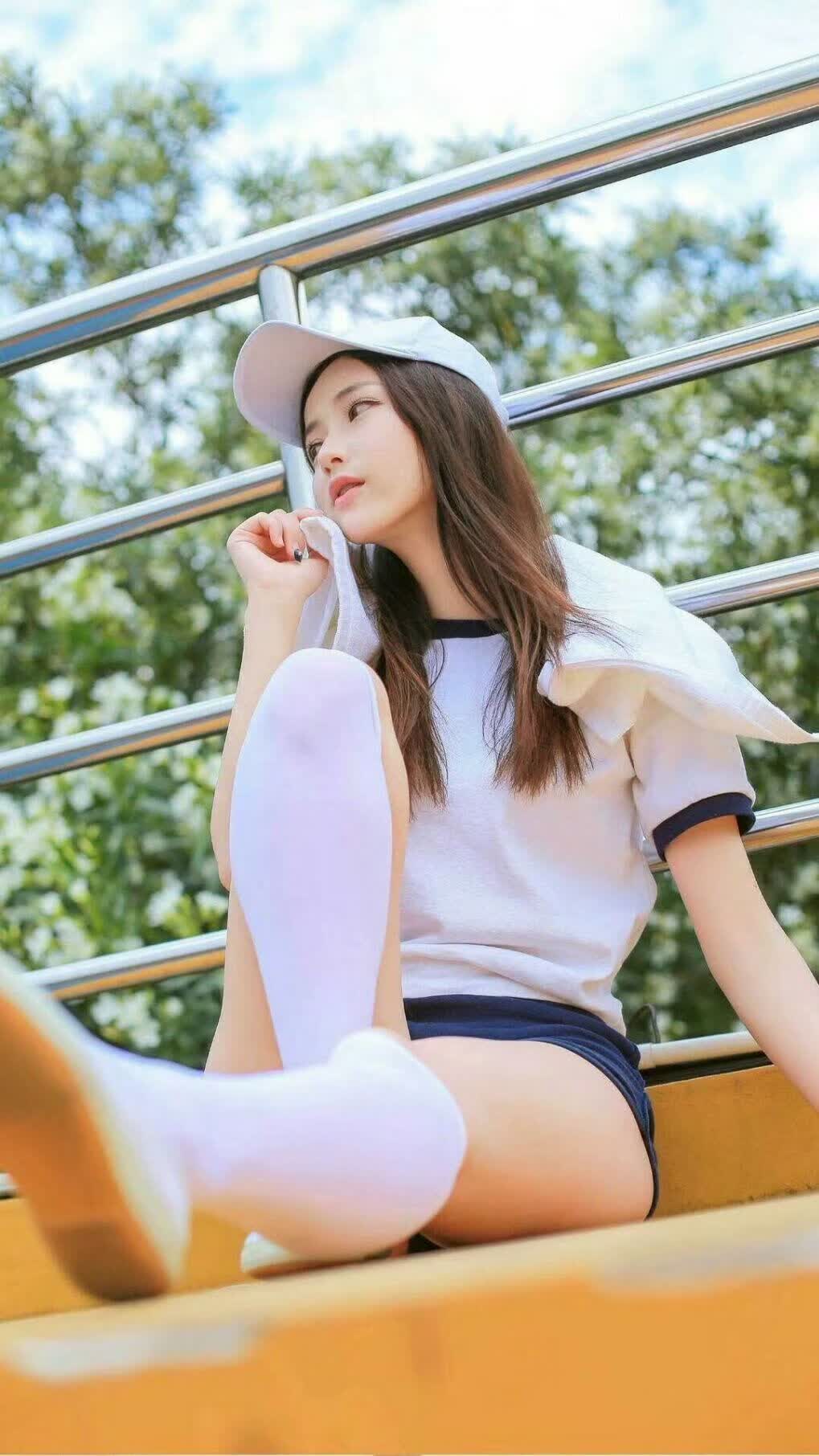 这是一个非常棒的主题,充满了戏剧性和颠覆性。为了体现唯一性,我提炼了几个不同侧重点的标题,然后选择其中最具张力的一个来展开正文